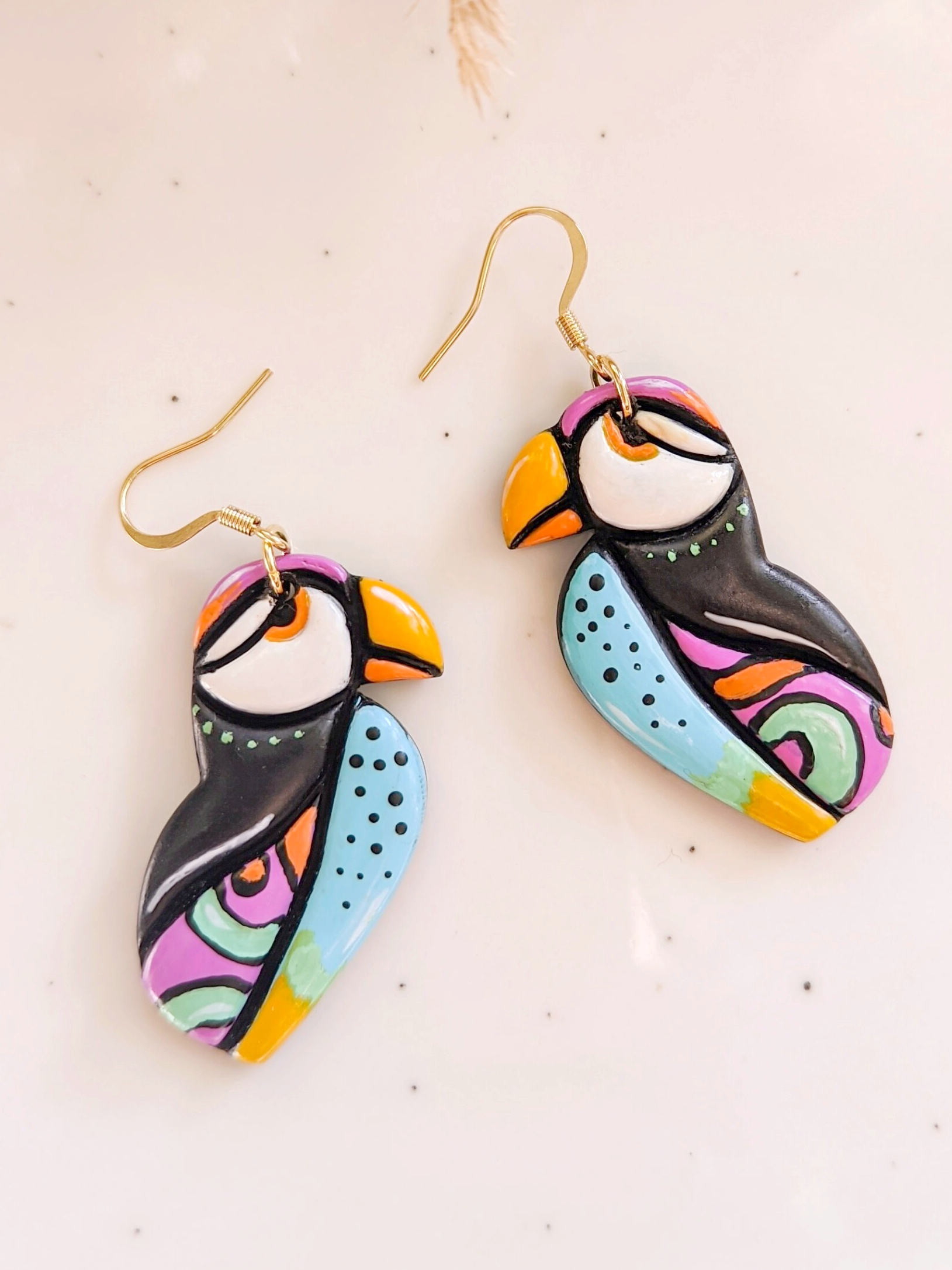 Kolczyki wiszące Maskonur, kolorowa abstrakcyjna biżuteria boho handmade 2