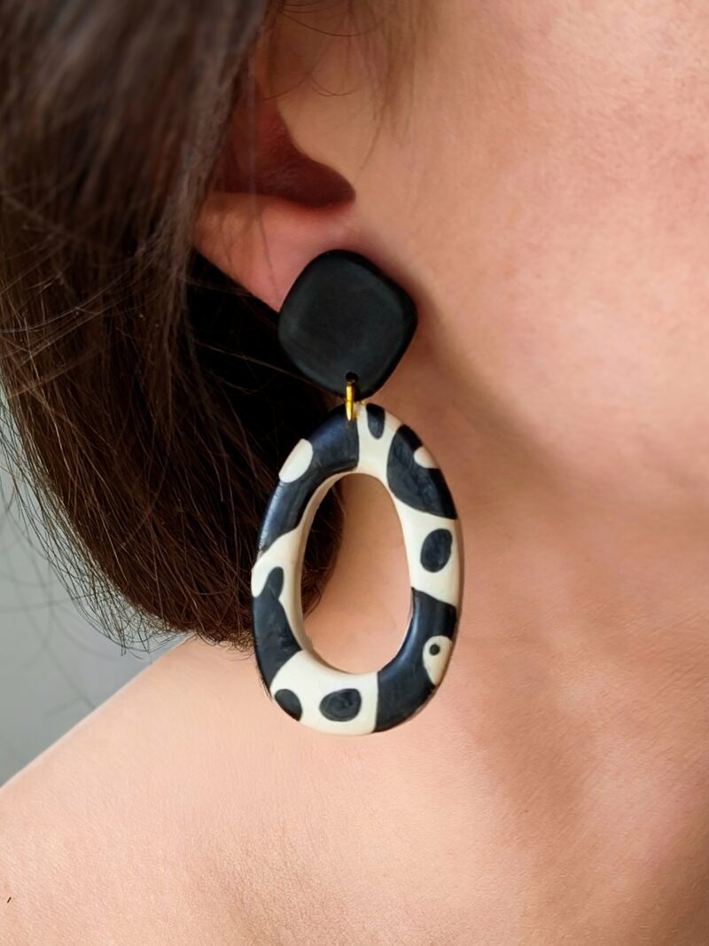 Kolczyki Abstrakcje - Owale Czerń i Beż