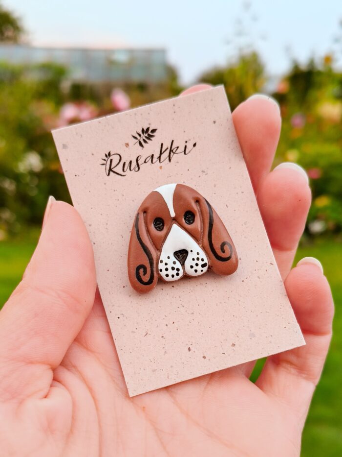 Pin Basset - obrazek 3