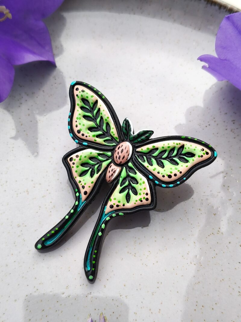 Pin Leśny Motyl - Zielony