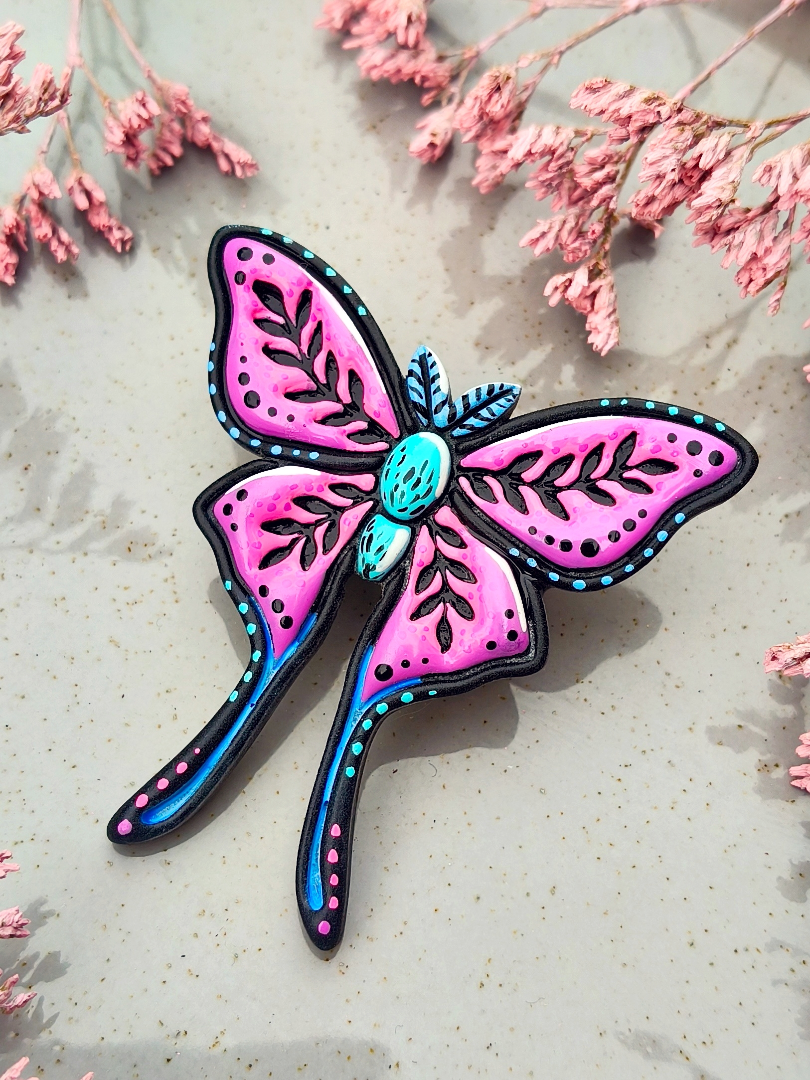 Pin Baśniowy Motyl - Fioletowy